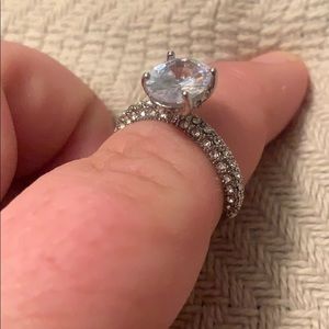 💚 💚 14k white CZ ring size 9